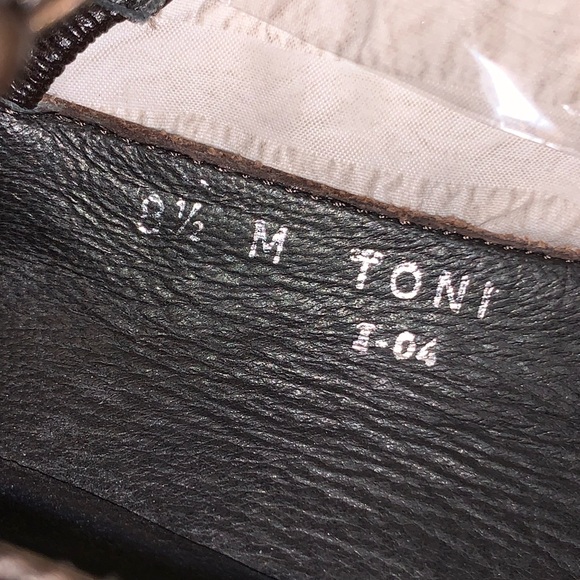 Donald J Pliner bronze woman’s open toe Mary Jane shoes size 8.5 - Picture 13 of 14